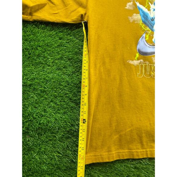 Nike Pegasus Graphic T-Shirt Oversized Fit Yellow Gold Sz S Just Do It Crewneck! - Picture 5 of 9